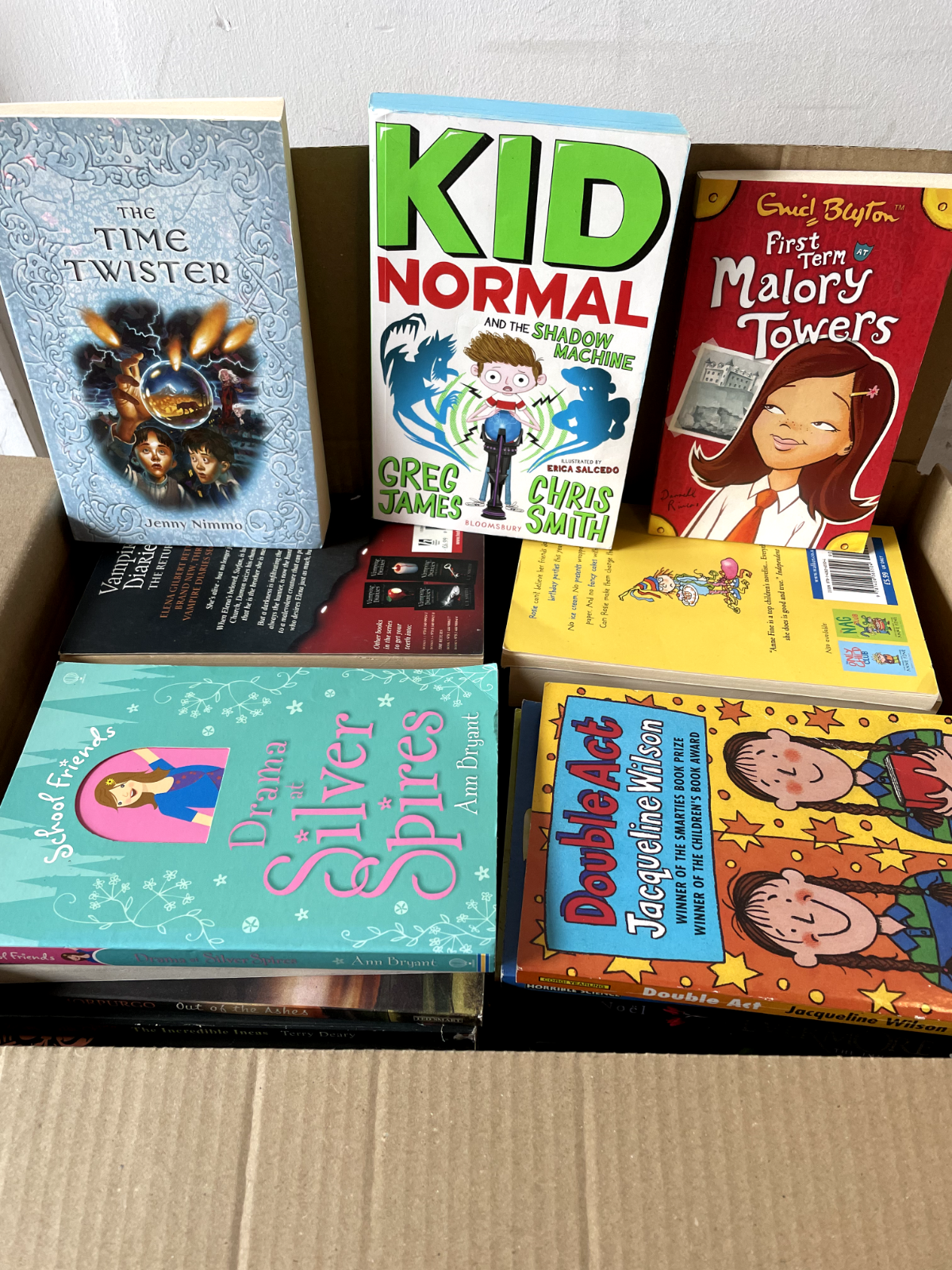 Kids/ Teens/ Childrens/ Young Readers Boxes - Used/Secondhand